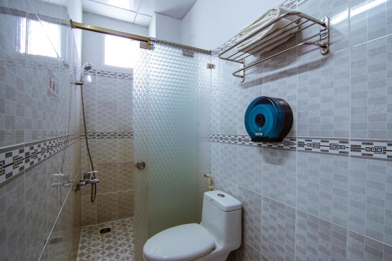 Khách sạn Huỳnh Anh